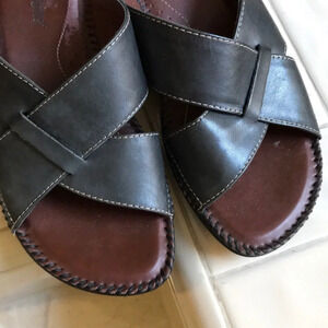 Auditions black cross-strap sandals